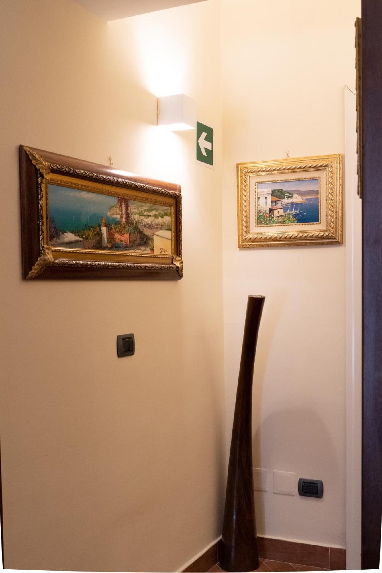 Conte Cavour Gasthof Neapel